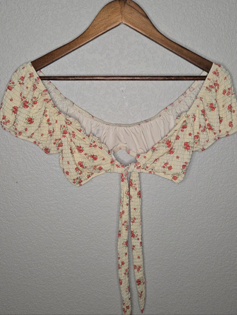 Windsor Cream Floral Tie-Front Crop Top